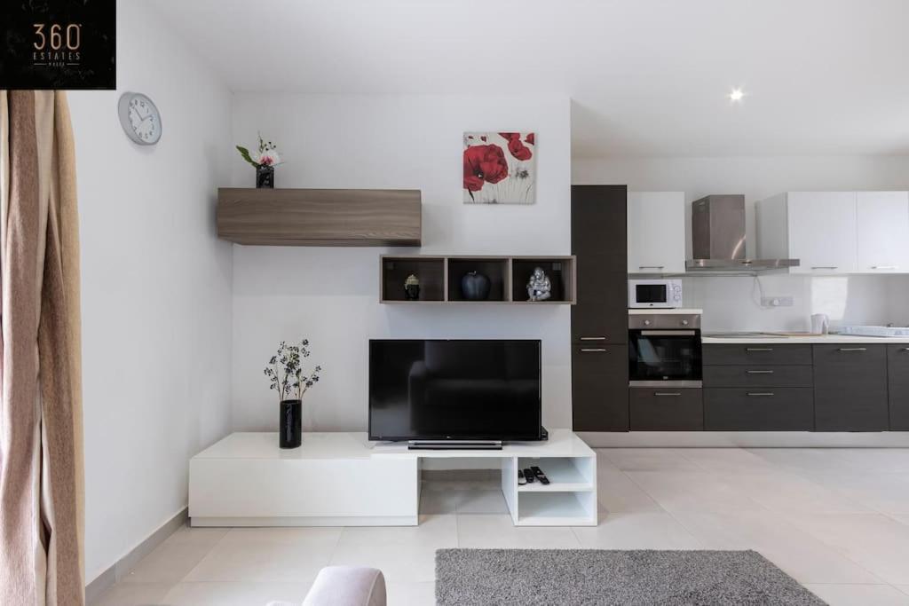 Spacious, Beautiful Central Penthouse With Bbq By 360 Estates Pieta Экстерьер фото